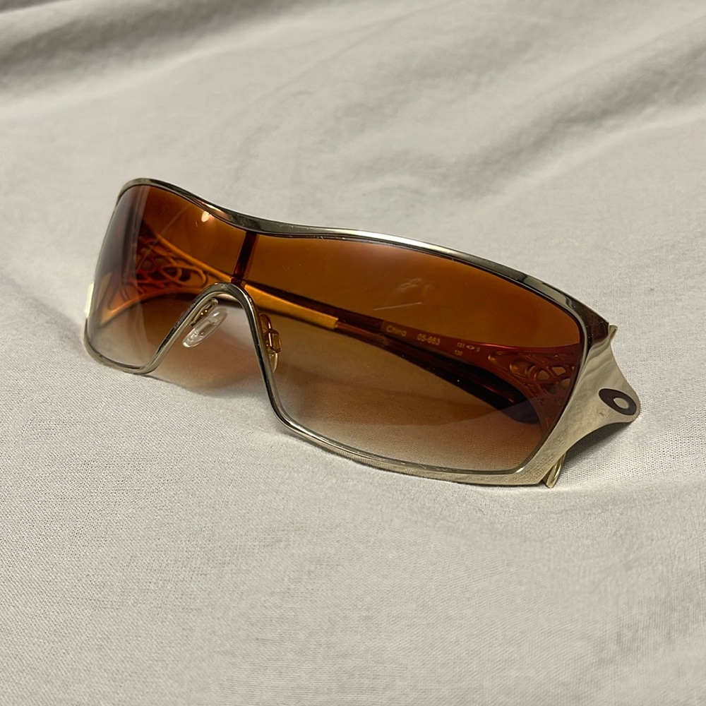 Oakley Dart
